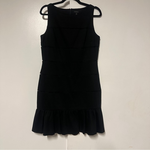 Ann Taylor Sleeveless Black Sheath Dress Lined eyelet details Size 8 - Picture 1 of 7